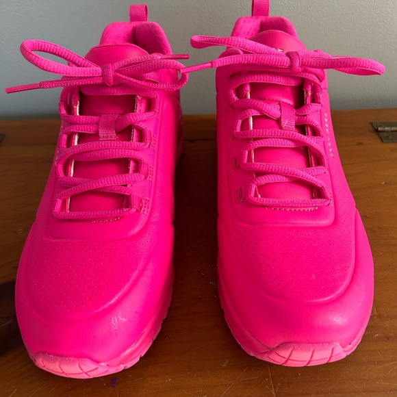 Skechers Shoes - Hot Pink SKECHERS